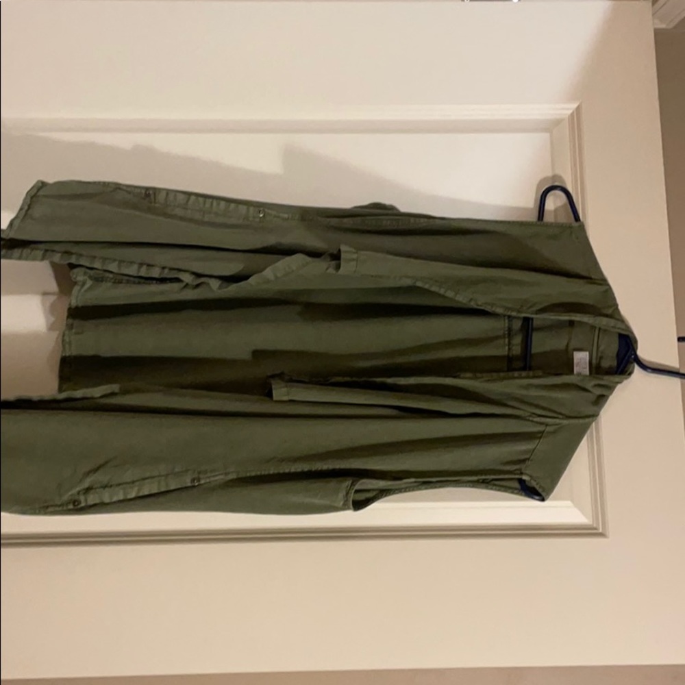 TIME AND TRU GREEN CARDIGAN VEST